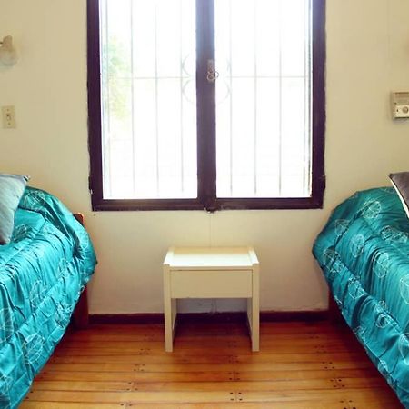 Big beautiful house with garden in 5ta Sección neighbourhood Mendoza Exterior foto