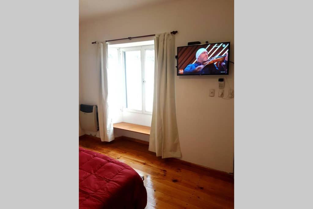 Big beautiful house with garden in 5ta Sección neighbourhood Mendoza Exterior foto
